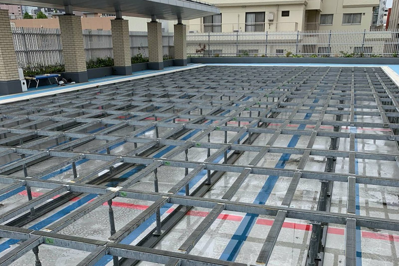 プール開閉工事